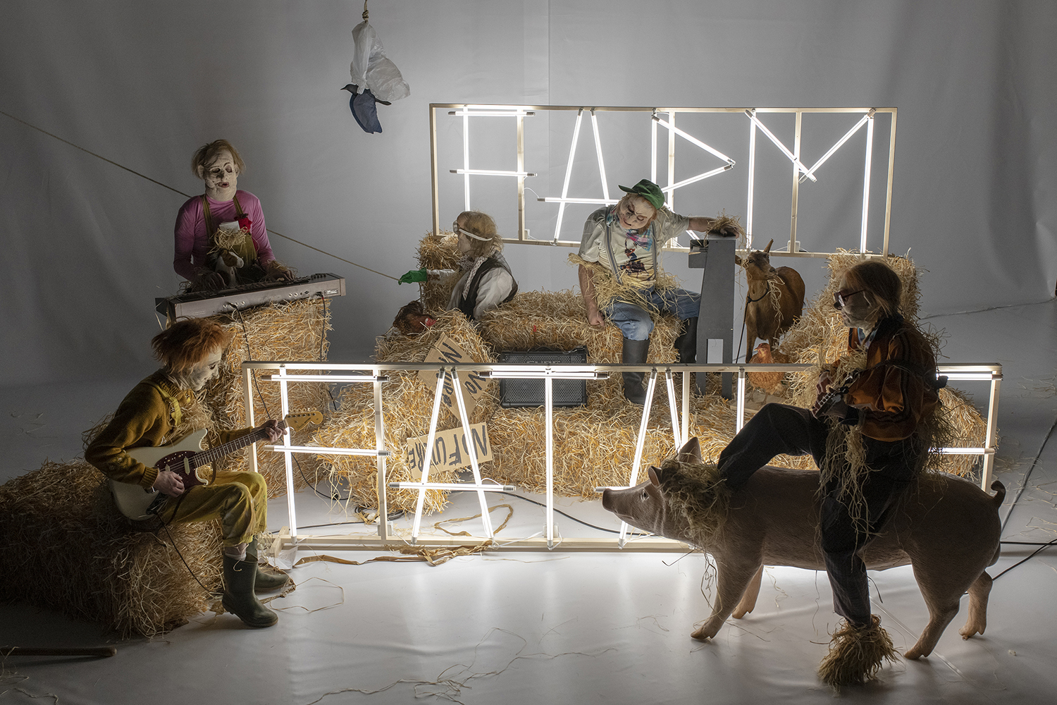 aef2022-farm-fatalemartin_argyroglo-05-gallery