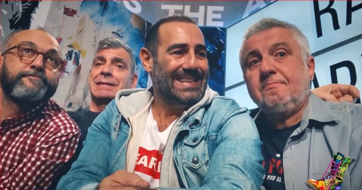 oi-radio-arbula-epestrepsan-mesw-youtube-megntm-epeisodio-w_hr